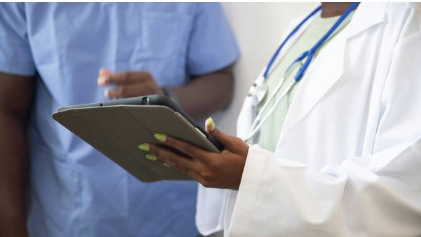 Americký ministr Kennedy chystá podcast o veřejném zdraví